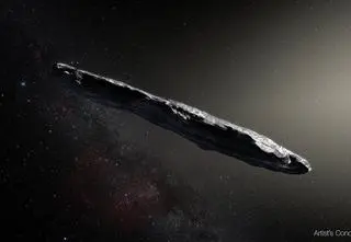 Ci goście odwiedzili Układ Słoneczny. Skąd pochodzą?