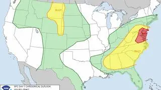 Wschodnie wybrzeże USA zagrożone atakiem potężnego frontu atmosferycznego (NOAA)