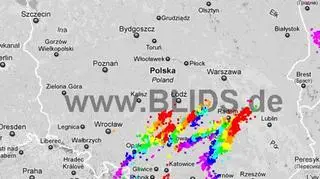 Wyładowania atmosferyczne między godz. 18:15 a 20:15 / blids.de