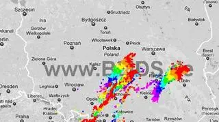Wyładowania atmosferyczne między godz. 19.30  a 21.30  / blids.de