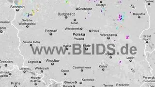 Wyładowania atmosferyczne na terenie Polski w godz. 16.45-18.45 (blids.de)