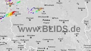 Wyładowania atmosferyczne nad Polską w godz. 16.15 - 18.15