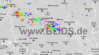 Wyładowania w godzinach 19-21