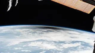 Zaćmienie Słońca widziane z kosmosu (NASA)