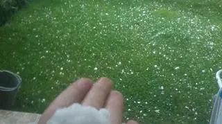 "Załamanie pogody w Lewinie Brzeskim (woj. opolskie)" - nadesłał @Patryk.