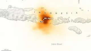 Zanieczyszczenia powietrza po wybuchu wulkanu na Bali (NASA / Joshua Stevens)