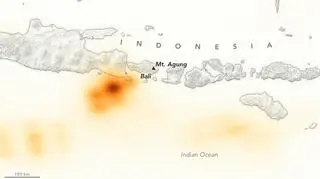 Zanieczyszczenia powietrza po wybuchu wulkanu na Bali (NASA / Joshua Stevens)