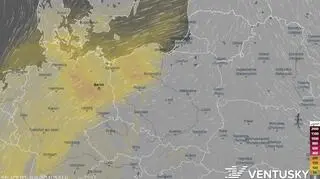 Zanieczyszczenie powietrza kurzem we wtorek o godz