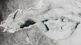 Zatoka Hudsona, kwiecień 2012 roku (NASA)