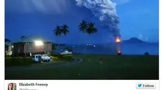 Zdjęcia erupcji wulkanu w Papui-Nowej Gwinei zalewają sieć