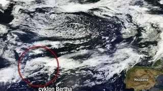 Zdjęcie satelitarne cyklonu tropikalnego Bertha z dnia 6 sierpnia