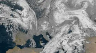 Zdjęcie satelitarne Europy (Eumetsat/fvalk