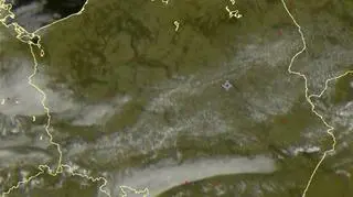 Zdjęcie satelitarne z godziny 10