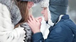 Zimą skóra potrzebuje więcej ciepła (Shutterstock)