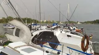 Zniszczenia po burzy w Olsztynie (Arkadiusz/Kontakt 24)