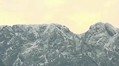 Trudne warunki w Tatrach. Uwaga, szlaki są oblodzone