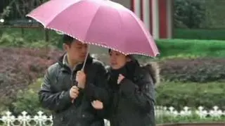 Ulewne deszcz i gwałtowny spadek temperatury