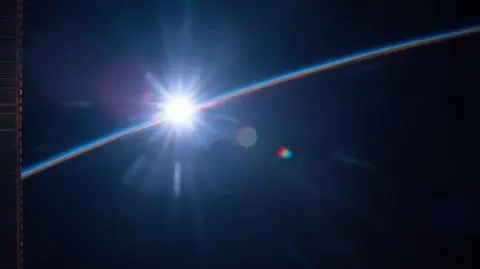 Magiczny wschód słońca z ISS