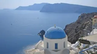 Santorini raz zwiększa, raz zmniejsza swoją aktywność