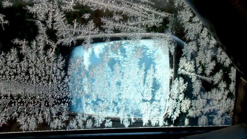 Pogoda na jutro - piątek, 21.11. Nocą ściśnie mróz, w dzień wystąpią zimowe opady