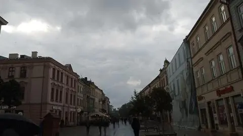 W całym kraju popada i powieje silny wiatr