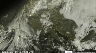 Widok satelitarny na Europę, godz. 9.15