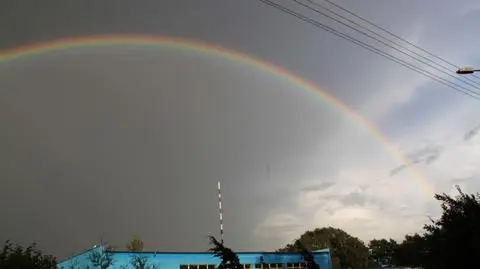Tęcza nad Niechorzem po burzy