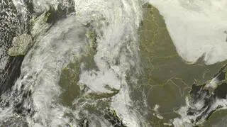 Układ chmur nad Europą
