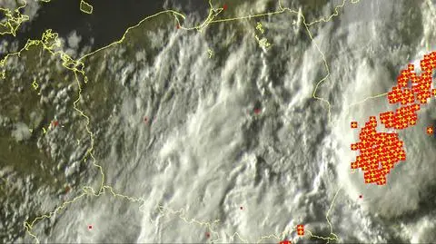 Wyładowania atmosferyczne w Polsce. Stan na godz. 19.15