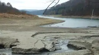 Na rzekach tworzą się wyspy