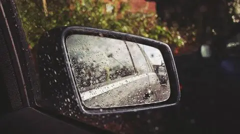 Deszcz uprzykrzy kierowcom jazdę