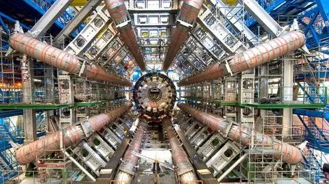 Wielki Zderzacz Hadronów jeszcze większy? Naukowcy chcą wydłużyć go o 50 km!