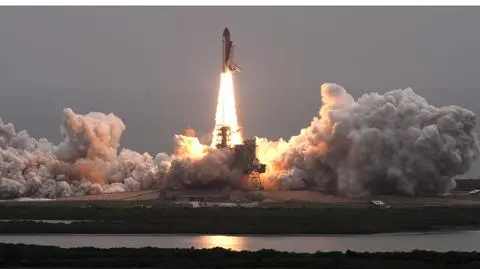 Atlantis wystartował. To koniec epoki lotów promów kosmicznych