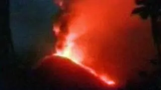 Erupcja Gamalamy, 5 grudnia