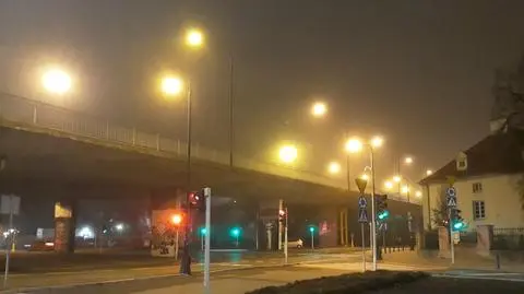 Smog dokucza między innymi w Warszawie czy Radomiu