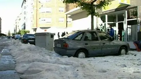 Silne gradobicie w Hiszpanii. "Nigdy nie widziałam czegoś takiego"