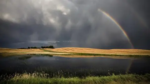 Wraz z napływem ciepłego i wilgotnego powietrza do kraju wrócą burze