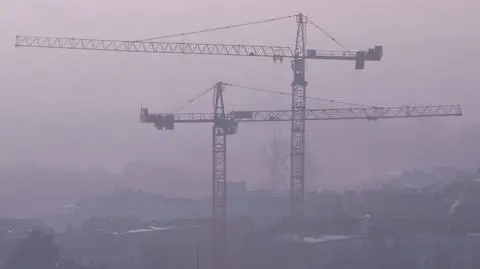 Smogiem oddychamy między innymi w Krakowie czy Olsztynie