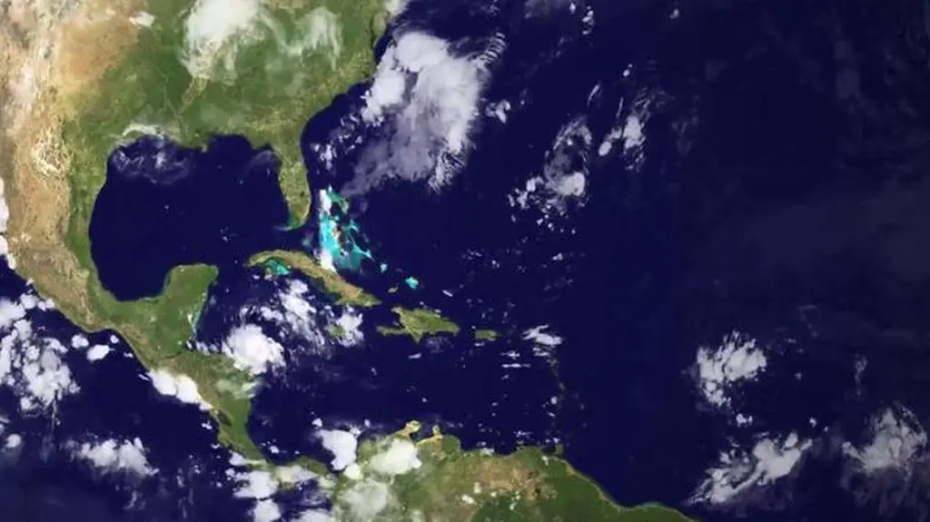 Droga Irene do 29 sierpnia / NOAA