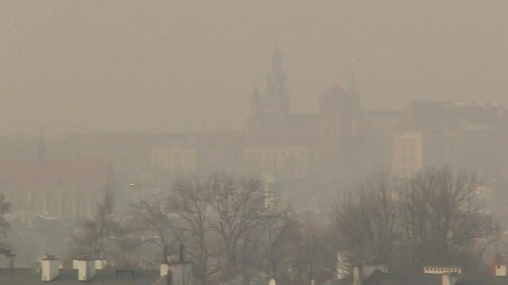 Gęsty smog w Krakowie