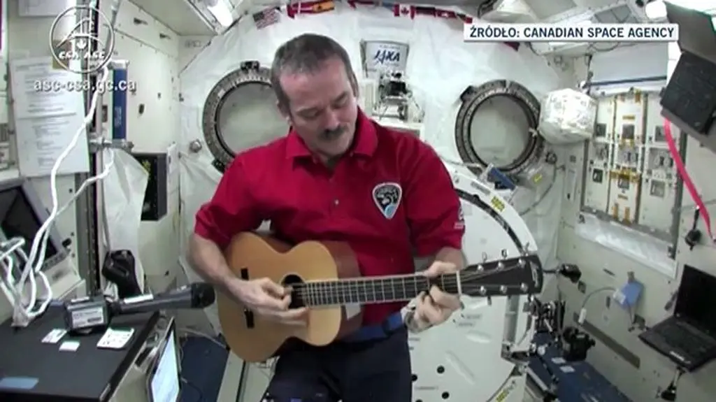 Kosmiczny koncert Hadfielda (Canadian Space Agency)