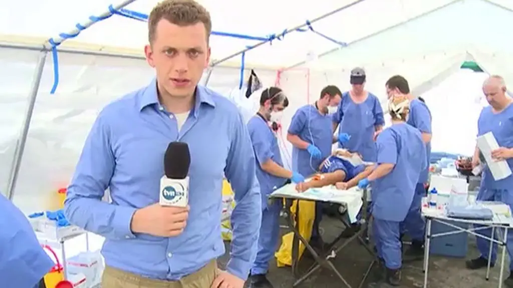 Lekarze docierają na Filipiny