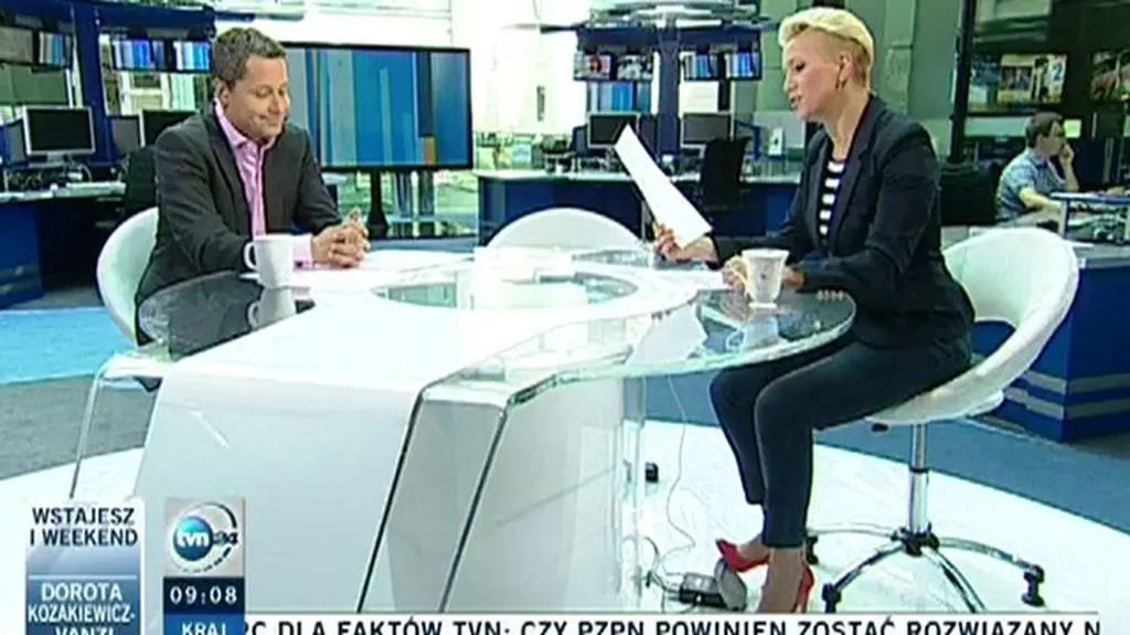 Marta Kuligowska czyta wiersz astronauty Don Pettit'a (TVN24)
