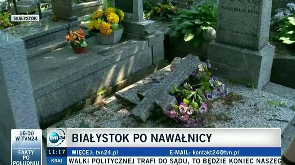 Nekropolia w Białymstoku zniszczona (TVN24)
