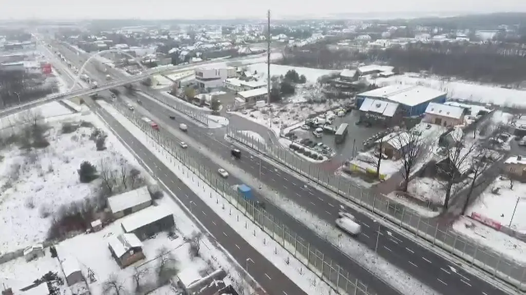 O czym pamiętać w trudnych warunkach na drodze?