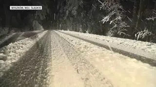 Opady śniegu w nocy w województwie śląskim