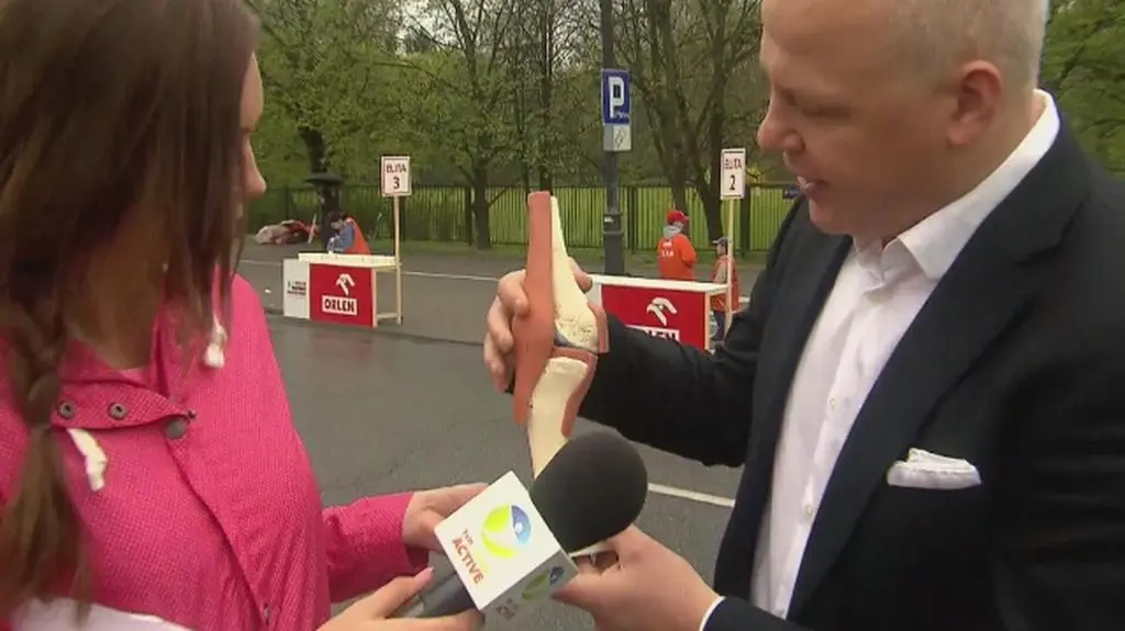 Ortopeda dr Konrad Słynarski o wpływie biegania na nasze stawy 