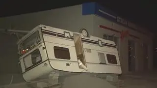Przewrócona przyczepa na Śląsku