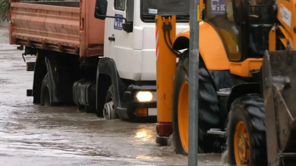 Rzecznik straży pożarnej: skutki intensywnych opadów występują w kilku województwach