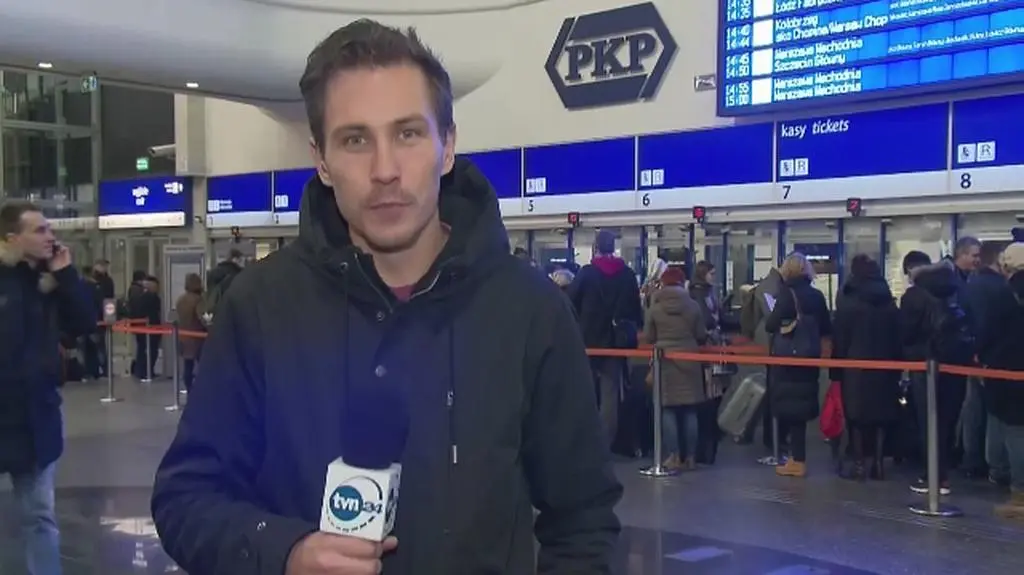 Setki odbiorców bez prądu, problemy na kolei